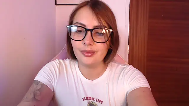 lalawhitte online show from 04/10/26, 08:46