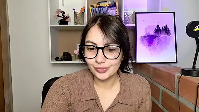 lalawhitte online show from 05/20/26, 10:21