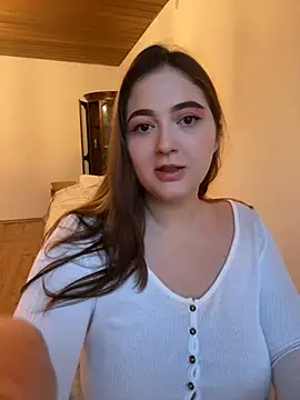 Kamilla Loop online show from 01/11/25, 03:31