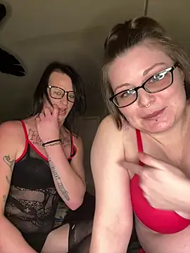 Snapshot of Cutetrans90 chatting on 02/22/26, 02:13 Cutetrans90 online show from 02/22/26, 02:13