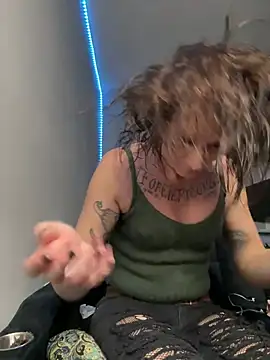 Snapshot of Cutetrans90 chatting on 03/30/26, 07:42 Cutetrans90 online show from 03/30/26, 07:42