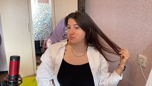 Katrin  kiss online show from 04/04/26, 10:13