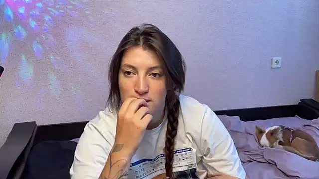 Katrin  kiss online show from 06/05/26, 10:10