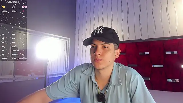 Brat  online show from 10/23/25, 09:13