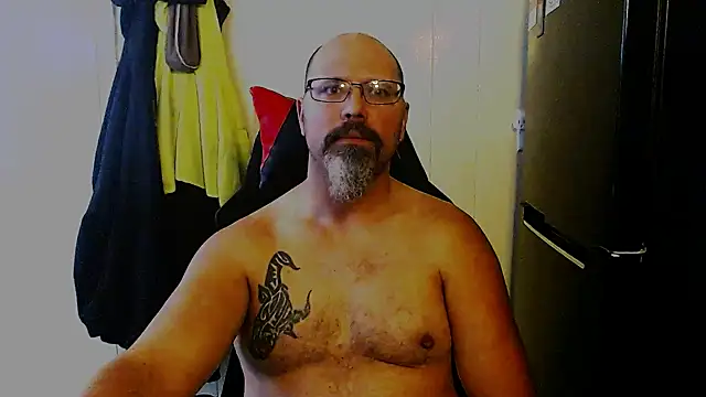 KrazyLegz online show from 12/01/24, 06:30