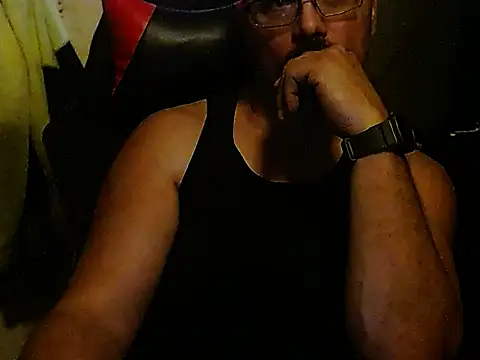 KrazyLegz online show from 01/04/25, 11:06