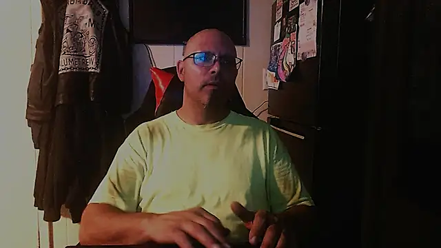 KrazyLegz online show from 09/17/25, 09:27