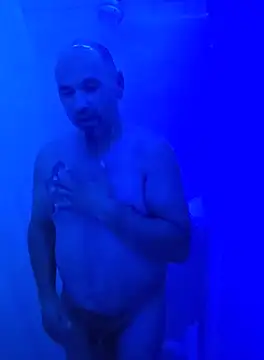 KrazyLegz online show from 10/03/25, 12:07