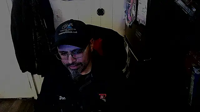 KrazyLegz online show from 11/10/25, 10:09