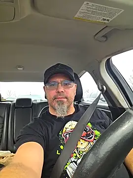 KrazyLegz online show from 03/07/26, 04:48