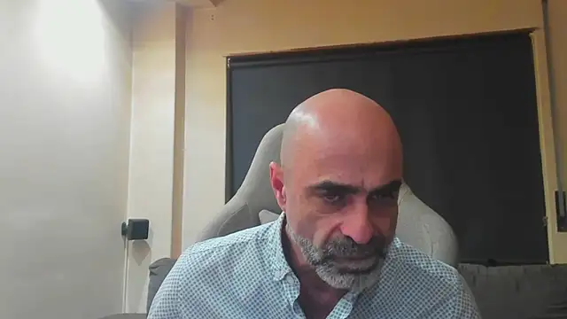 Snapshot of Bicopflirt chatting on 03/14/26, 01:12 Bicopflirt online show from 03/14/26, 01:12