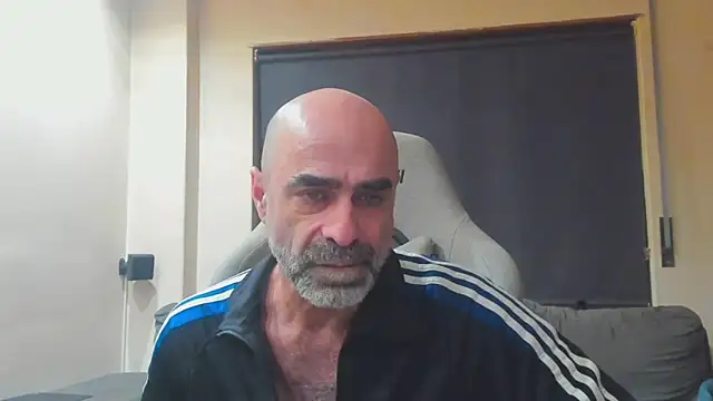 Snapshot of Bicopflirt chatting on 03/14/26, 06:35 Bicopflirt online show from 03/14/26, 06:35