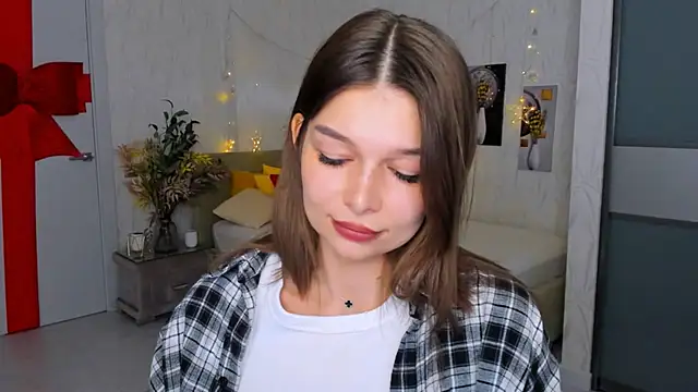 ContinentOfTranquility online show from 02/04/25, 05:10