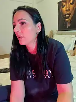 ReiyaRey online show from 04/13/26, 03:39