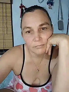 Snapshot of piton77 chatting on 07/10/26, 11:07 piton77 online show from 07/10/26, 11:07