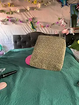 NinaGauther online show from 02/06/26, 02:53