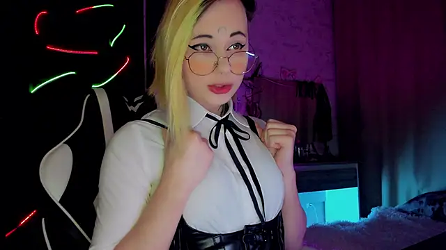 snake  bites online show from 10/09/25, 08:40