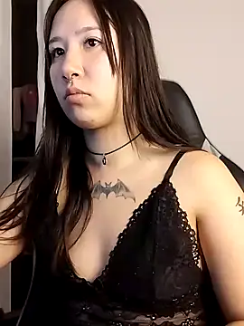 Snapshot of Japabaixinha chatting on 02/04/25, 02:49 Japabaixinha online show from 02/04/25, 02:49