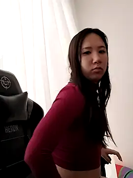 Snapshot of Japabaixinha chatting on 02/05/25, 03:31 Japabaixinha online show from 02/05/25, 03:31