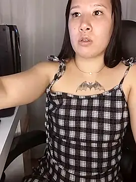 Snapshot of Japabaixinha chatting on 03/10/25, 06:05 Japabaixinha online show from 03/10/25, 06:05