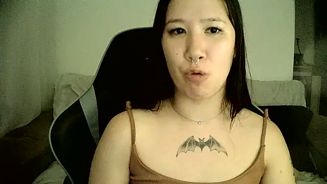 Snapshot of Japabaixinha chatting on 03/15/25, 08:48 Japabaixinha online show from 03/15/25, 08:48