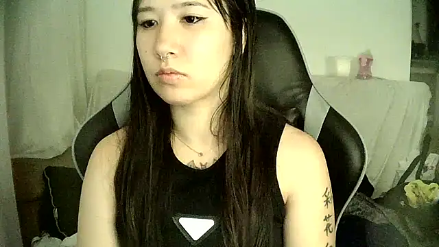 Snapshot of Japabaixinha chatting on 03/22/25, 04:24 Japabaixinha online show from 03/22/25, 04:24