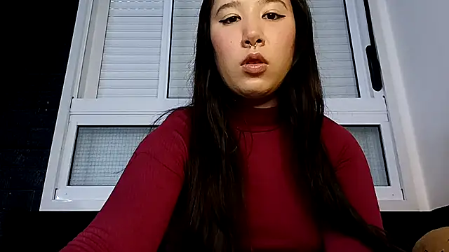 Snapshot of Japabaixinha chatting on 10/12/25, 03:33 Japabaixinha online show from 10/12/25, 03:33