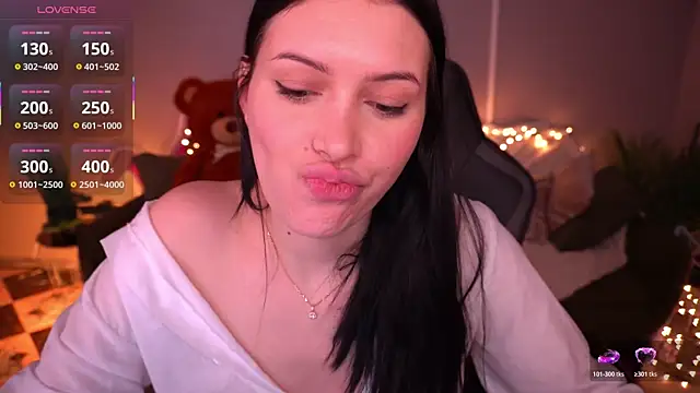 MilaSecrett online show from 02/08/26, 03:48