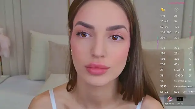 BellaHalles online show from 02/25/26, 05:50