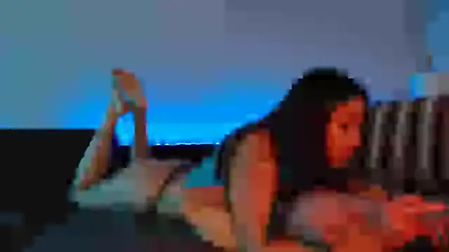 Snapshot of Jinna_milli chatting on 02/15/25, 07:28 Jinna milli online show from 02/15/25, 07:28