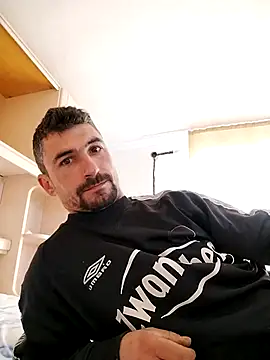 LOREDAN1 online show from 03/05/25, 09:27