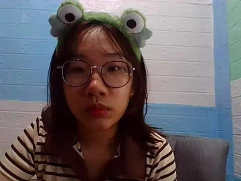 Nanoko online show from 02/15/26, 05:31