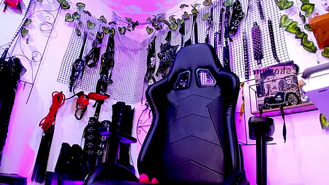 Agatha BDSM online show from 02/17/26, 09:32