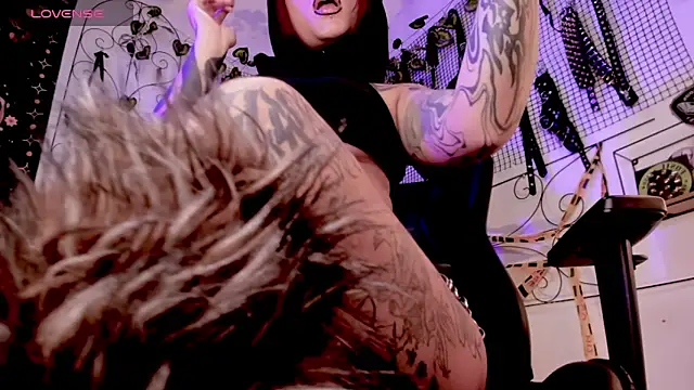 Agatha BDSM online show from 04/23/26, 09:28