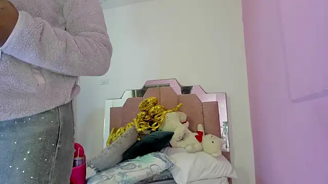 LoveQueen2 online show from 03/15/25, 11:29