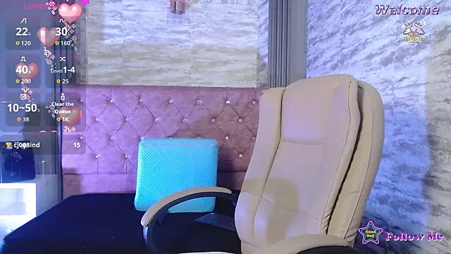 Danielaa a online show from 07/21/26, 12:35