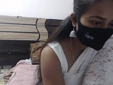 wildbabes online show from 10/08/25, 12:47