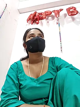 wildbabes online show from 04/23/26, 07:38