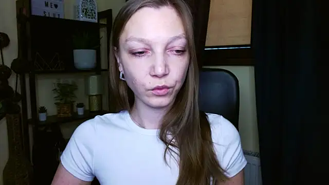 EmillyPlay online show from 02/24/26, 12:36