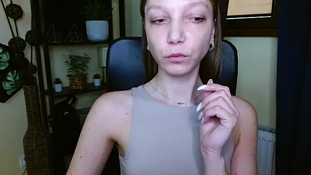 EmillyPlay online show from 03/11/26, 01:39