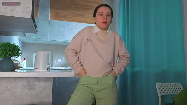 DonnaBurkee online show from 04/11/26, 04:17