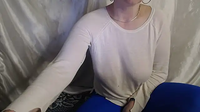 Burberrry  online show from 04/22/26, 07:59