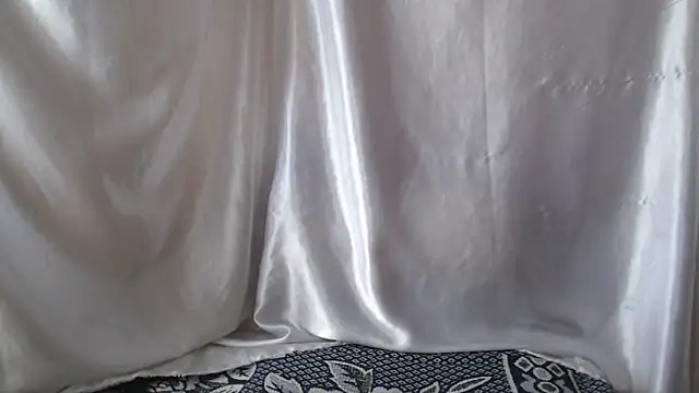 Burberrry  online show from 04/23/26, 12:51