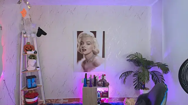 SALOOMEE   online show from 04/12/26, 12:10