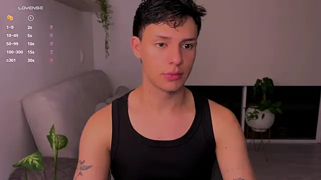 Alexxblue online show from 10/24/25, 05:37