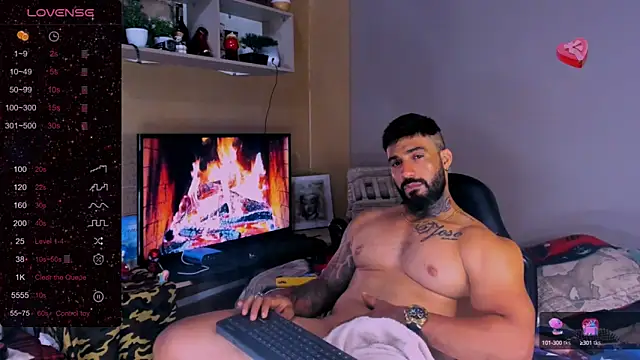 Snapshot of naugthy_dominant chatting on 12/08/24, 02:49 naugthy dominant online show from 12/08/24, 02:49