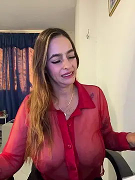 Alessandra Schmoll online show from 06/19/26, 03:16