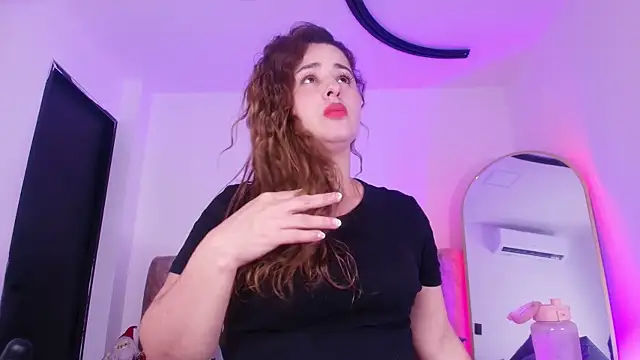 diane di online show from 12/03/25, 07:12