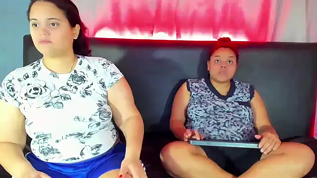 brunnette hot online show from 03/11/25, 11:23