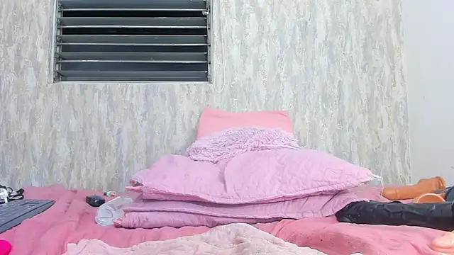 c nasha  online show from 12/10/24, 01:22